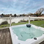 Lakeside Gem With Hot Tub